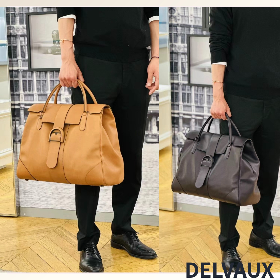入手困難アイテム 《DELVAUX》L'XXL Dream Leather Buckle (DELVAUX