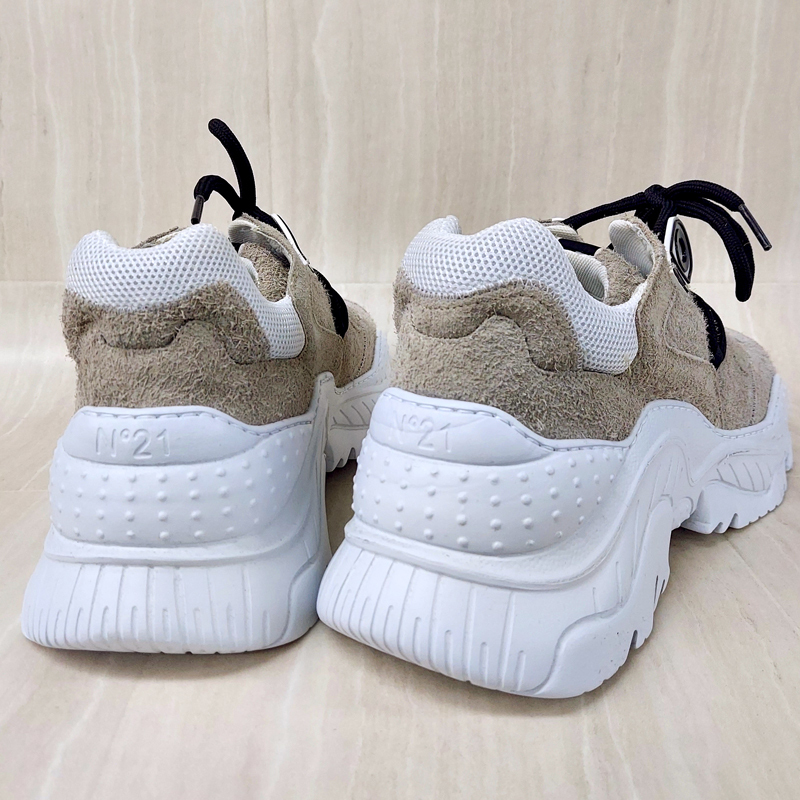 ヌメロヴェントゥーノ N°21 レザー ダッドスニーカー SU0477 (N21