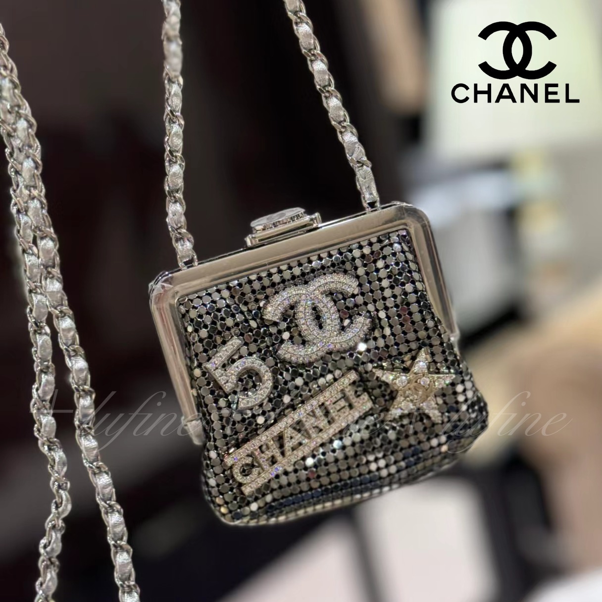 ギラギラで眩しい☆】CHANEL チェーンクラッチ がま口 (CHANEL
