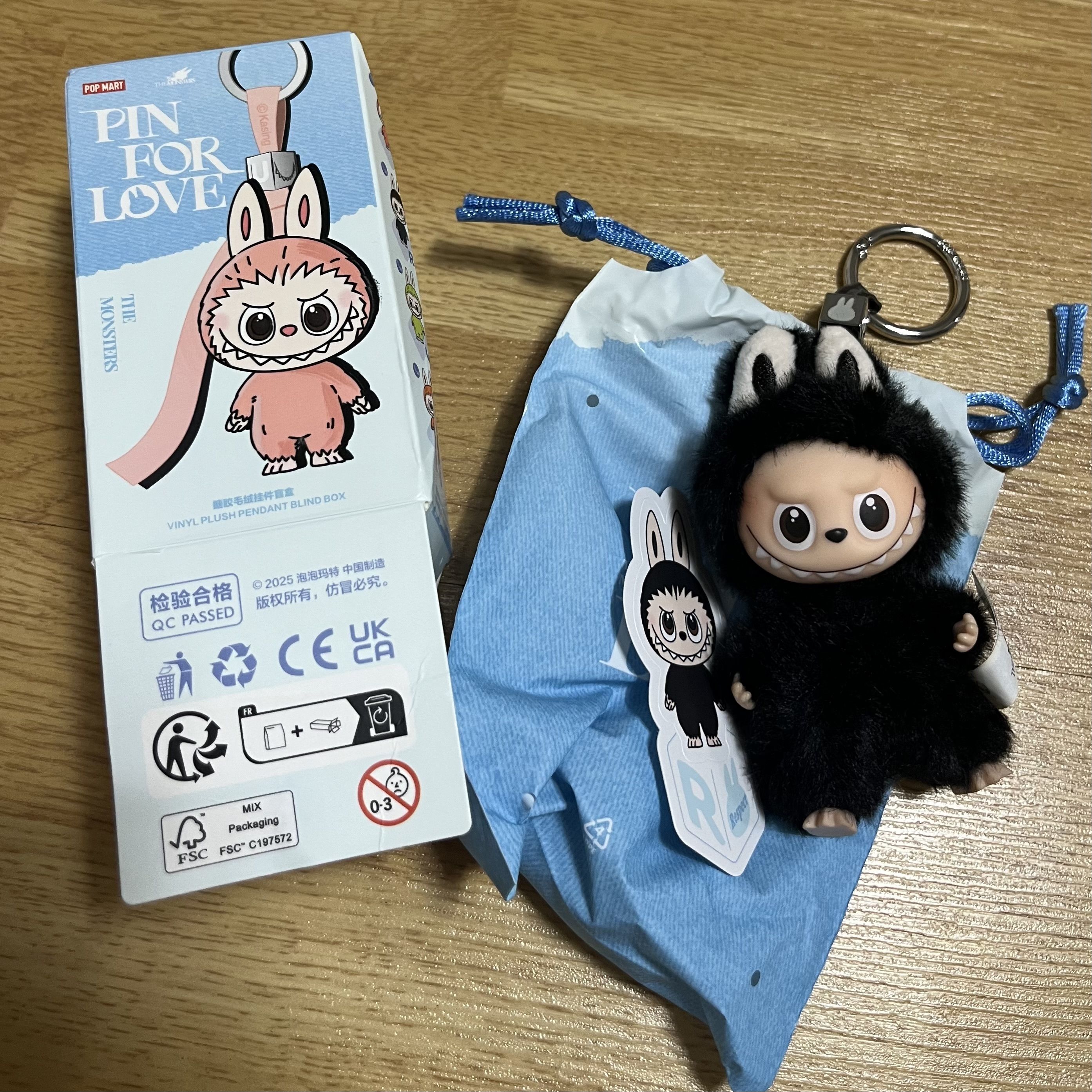 POP MART】Labubu The Monsters Pin For Love Series (N-Z) (POP MART