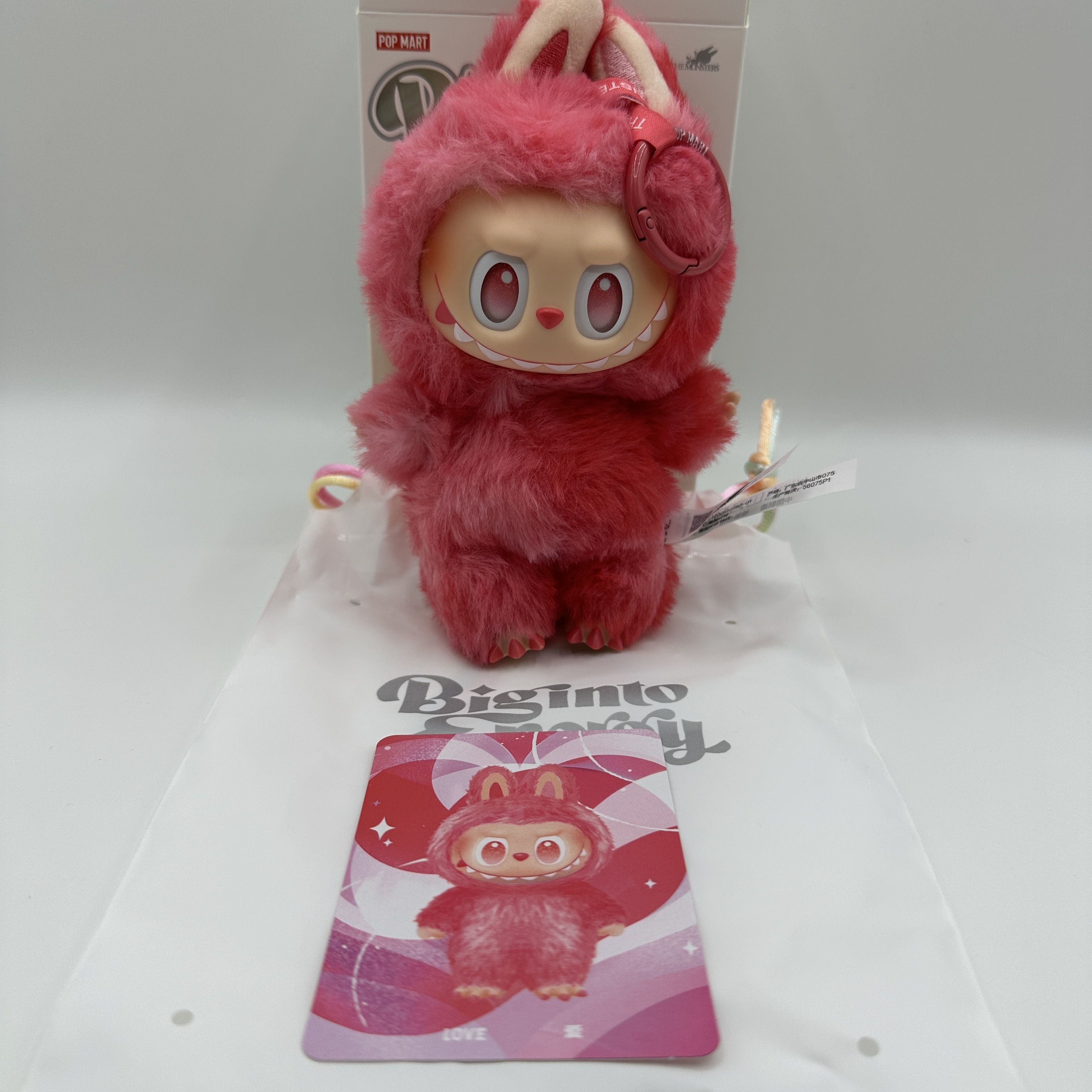 THE MONSTERS Big into Energy ラブブ ぬいぐるみ ペンダント (POP