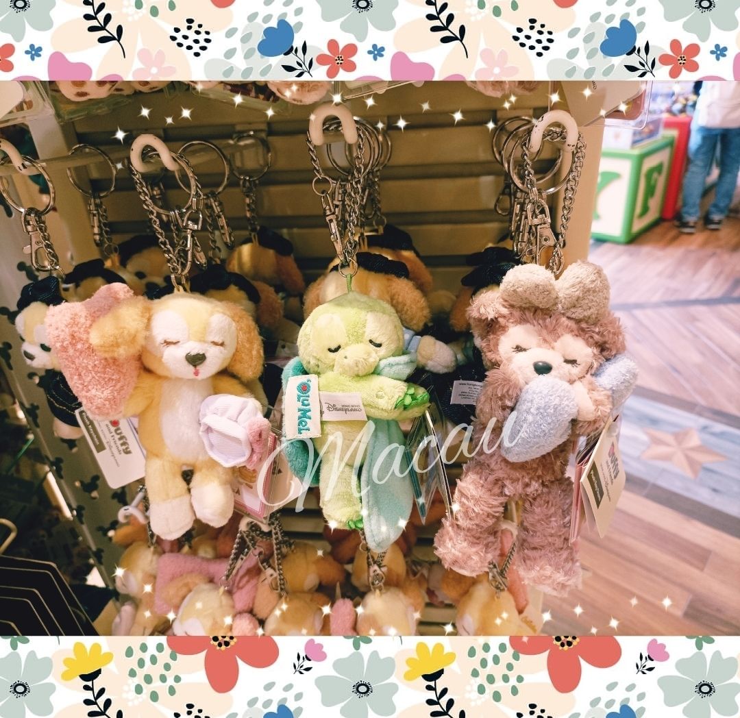 2022年夏新作☆香港ディズニー お昼寝クッキーアンキーホルダー