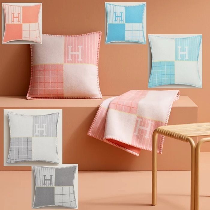 エルメスHermes アバロン カブリオール Cabrioleクッション (HERMES