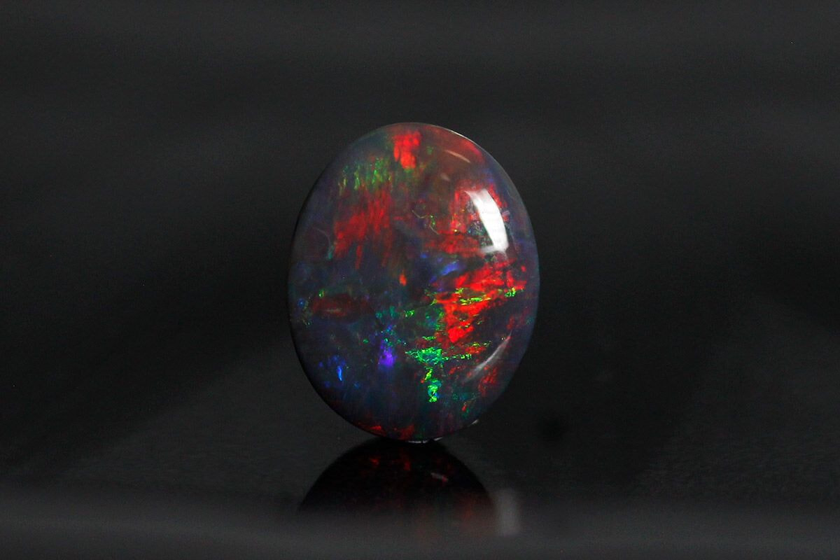 天然ブラックオパール 2.11ct [オーストラリア産ライトニングリッジ ]