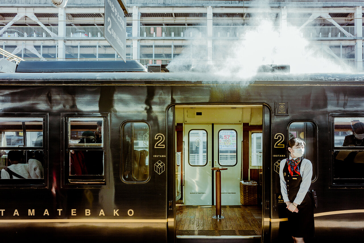 鹿児島Colors「第1回：6151が“特急 指宿のたまて箱”で旅する癒しの南