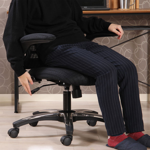 不二貿易 マスター3 アームアップチェアー マスターIII ブラック 82530