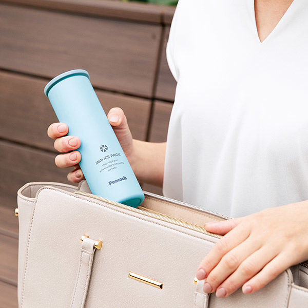 ピーコック魔法瓶工業 携帯氷のう 0.15L スリム ミニアイスパック