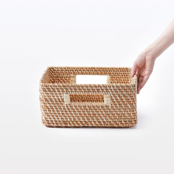 無印良品 重なるラタン角型バスケット 中 （V）約幅35×奥行36×高