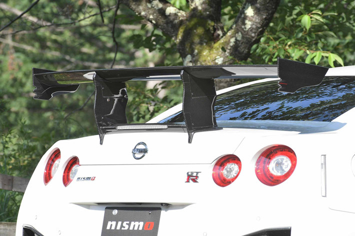 GT-R NISMO “Nアタックパッケージ“は公道OKなレーシングカーだ！2800万