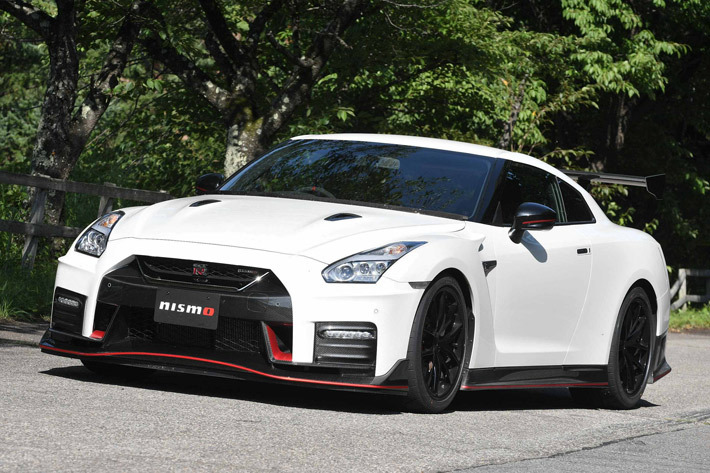 GT-R NISMO “Nアタックパッケージ“は公道OKなレーシングカーだ！2800万