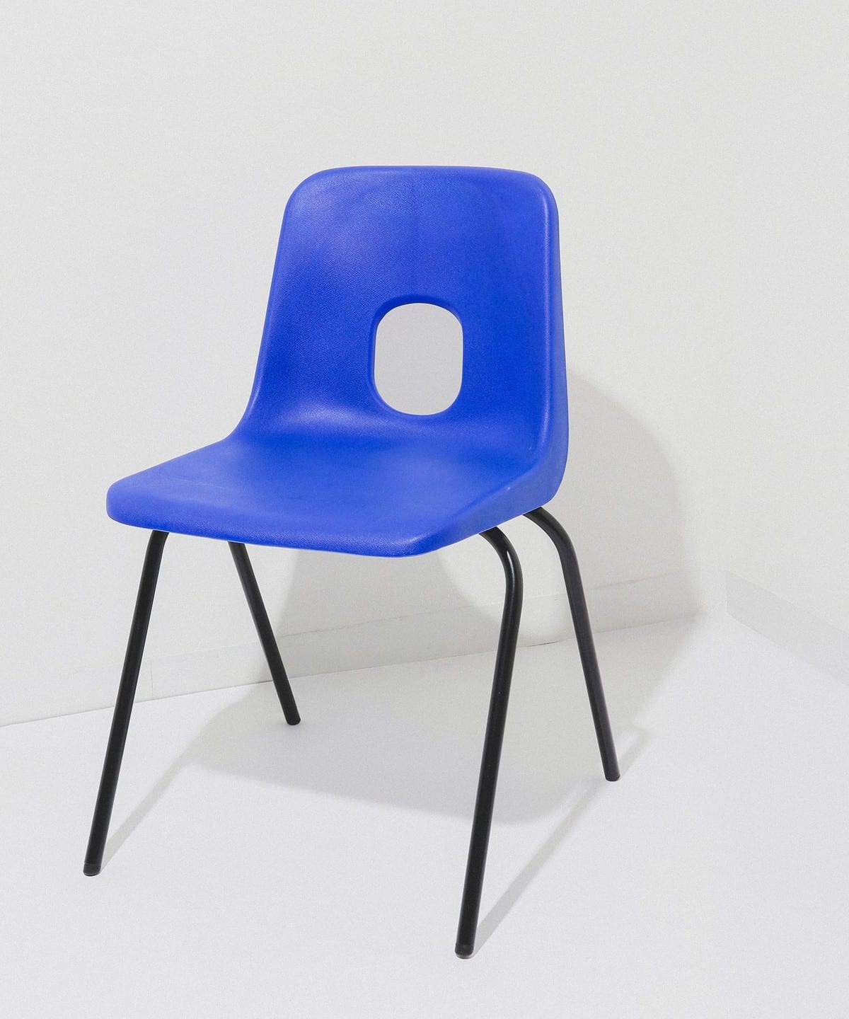 bPr BEAMS（bPrビームス）Hille / Series E サイドチェア Limited