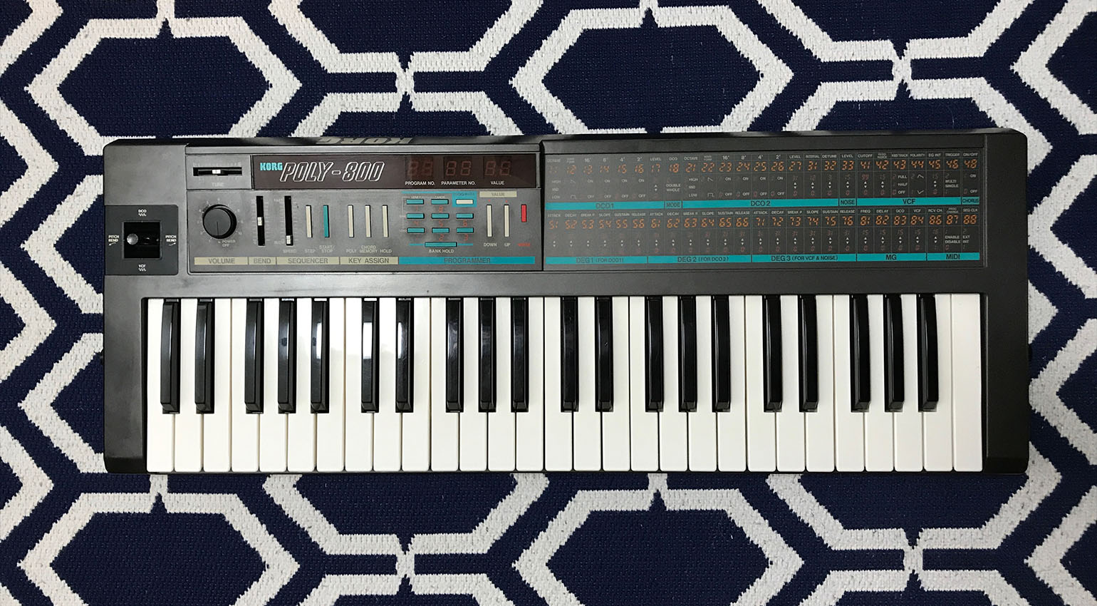 Classic Gear: Korg Poly-800 - The affordable '80s poly