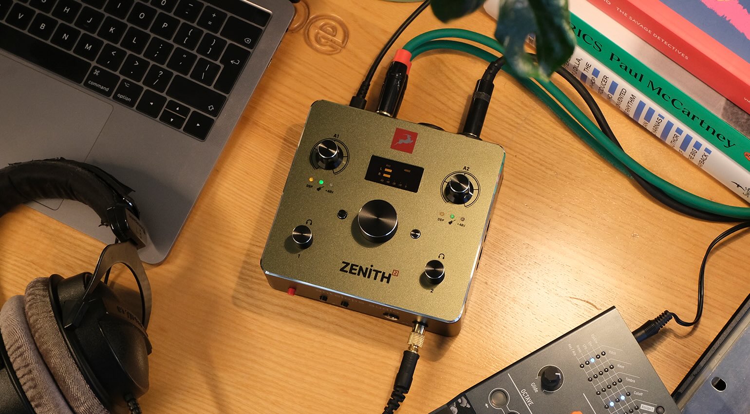Antelope Audio Zenith 2: Convenient Desktop Recording and