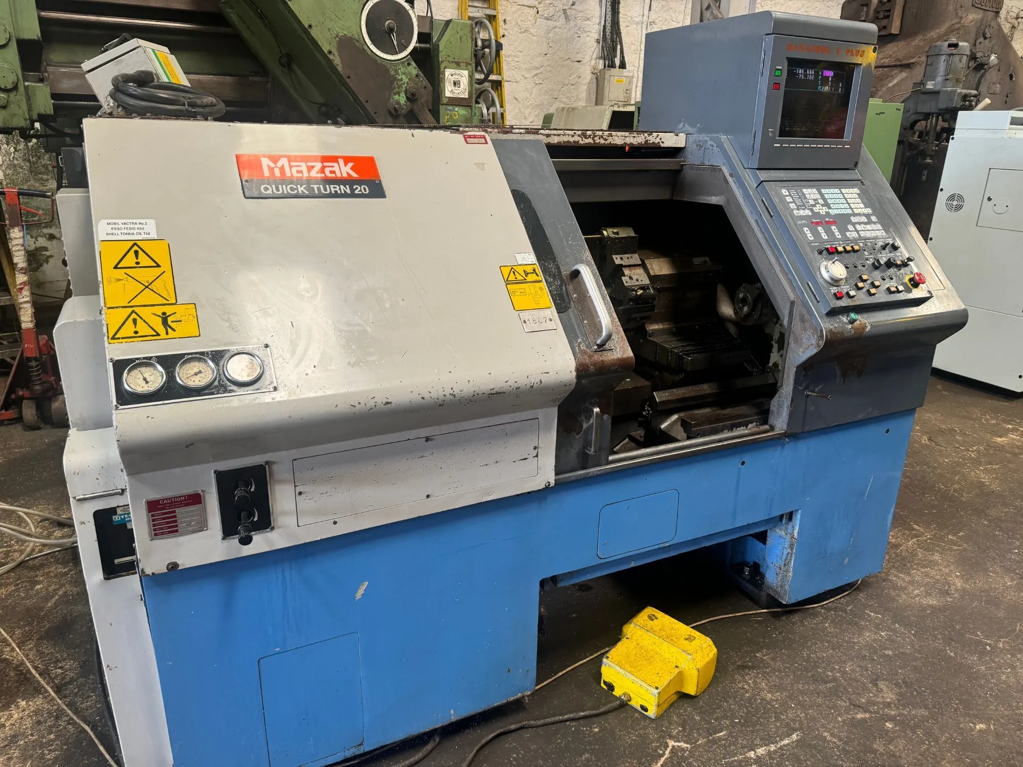 Used MAZAK QT20 CNC Lathes 111594 | Bowland Trading Ltd