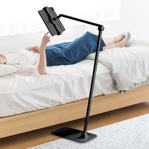 タブレット用フロアスタンド（アーム式・iPad・4～13インチ対応・角度