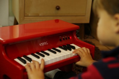 Features | tinyPIANO - DIGITAL TOY PIANO | KORG (Japan)