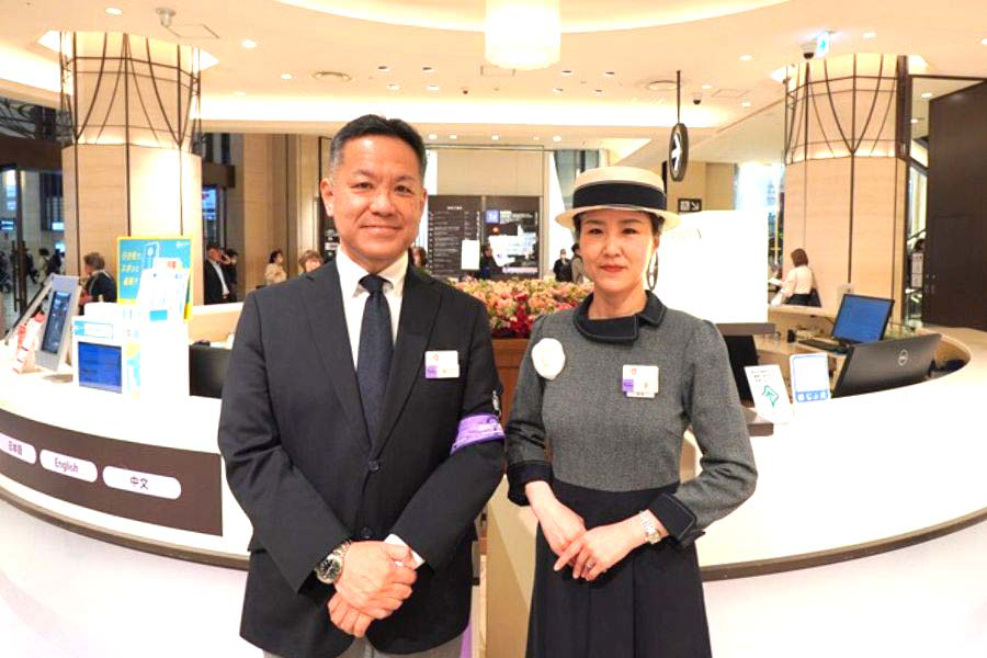 阪急うめだ本店の制服にまつわるストーリーをたどって | 2025年5月