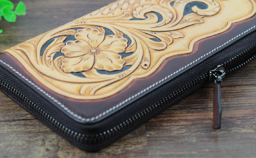 本革 花柄手彫りレザーカービングロングウォレット | iichi 日々の