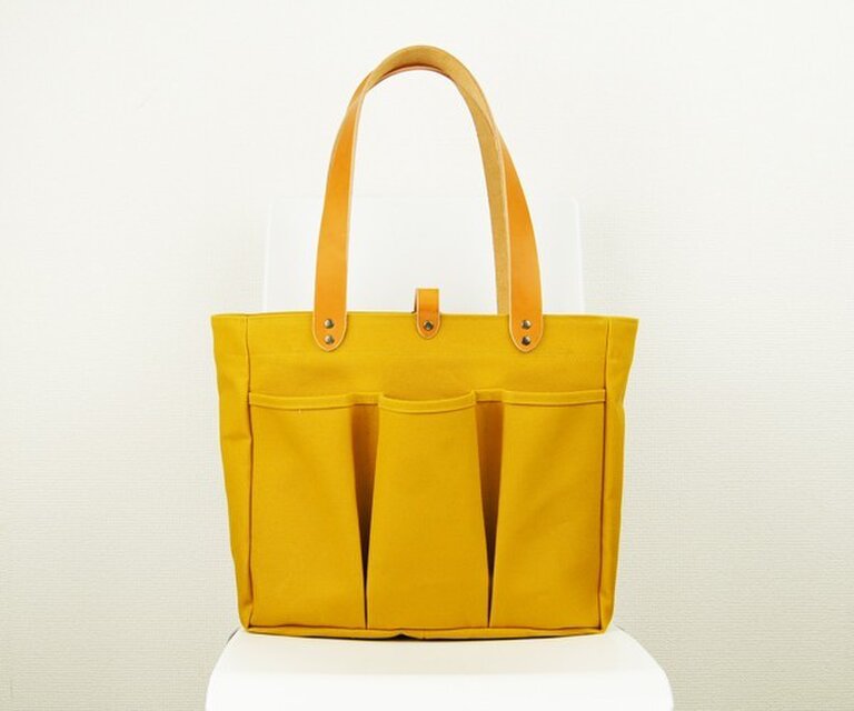 革の持ち手の6号帆布のスクエアトートバッグ～マスタード（倉敷帆布