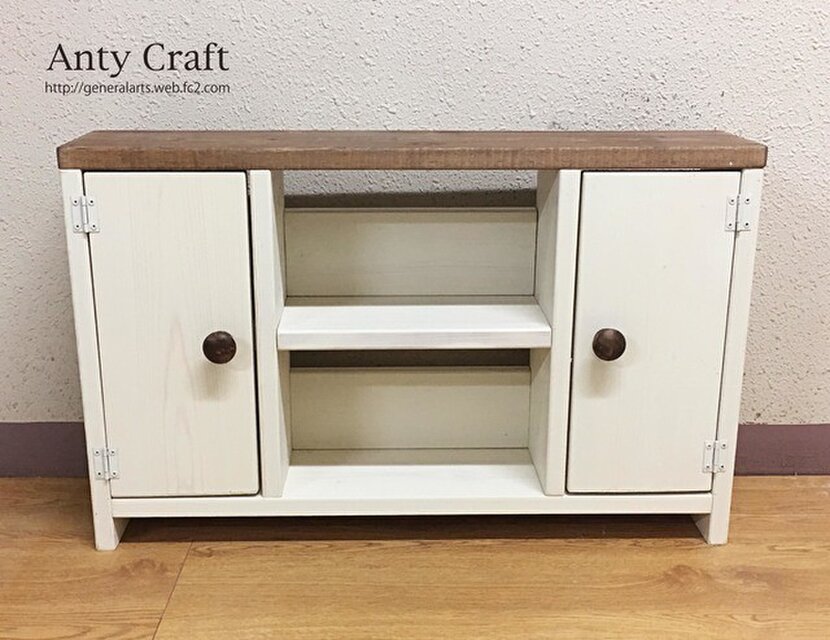 NEW】トイレ収納棚 目隠し扉2枚付きで便利！ UN/W 完成品 | iichi