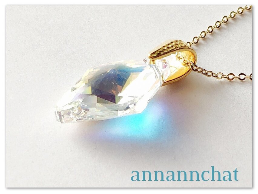 スワロフスキー 大きいダイヤ（トランプ）27mm クリスタルオパール の