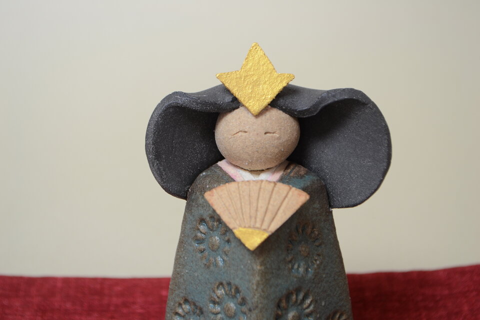 お雛様セット 陶器 | iichi 日々の暮らしを心地よくするハンドメイドや