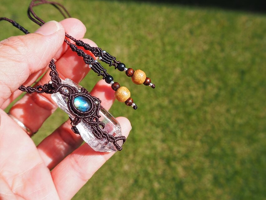 天然石マクラメネックレス ヒマラヤ水晶 ラブラドライト | iichi 日々