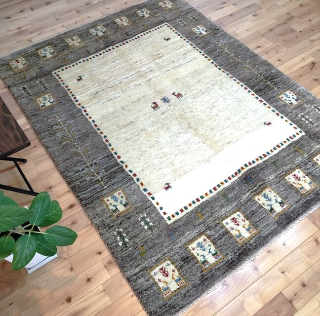 iichi限定目玉品12月28日迄】ペルシャ ギャッベ ラグ 195x153cm