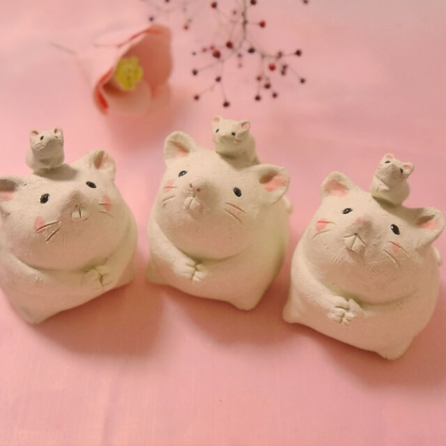 2020年の干支 子（ネズミ）の陶器の置物「親子ねずみ」 | iichi 日々の