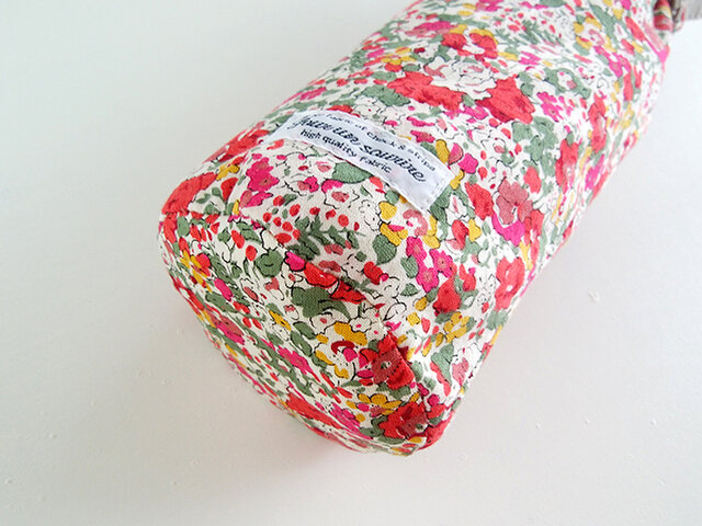 洗える リバティ ペットボトルカバー クレアオード レッド | iichi