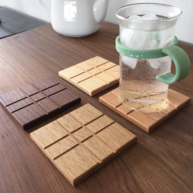 コースターCross_リバーシブル（北欧、十字、木、無垢、木製） | iichi