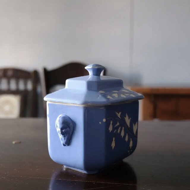 ディゴワンサルグミンヌ シュクリエ シュガーポット フランス