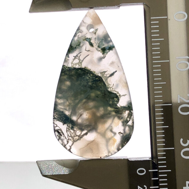 穴あきモスアゲート[304] 35x19mm 26Cts 天然石 ルース／カボション