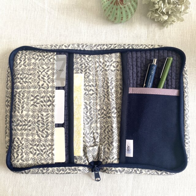 ヌビキルトマルチポーチ＊ヌビキルト×リバティプリント | iichi 日々の