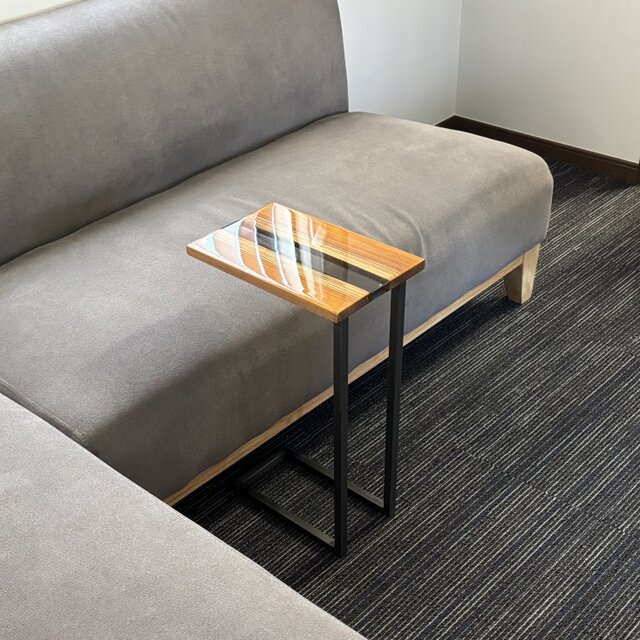 サイドテーブル アイアン 欅 無垢材 木製 天然木 一枚板 コの字