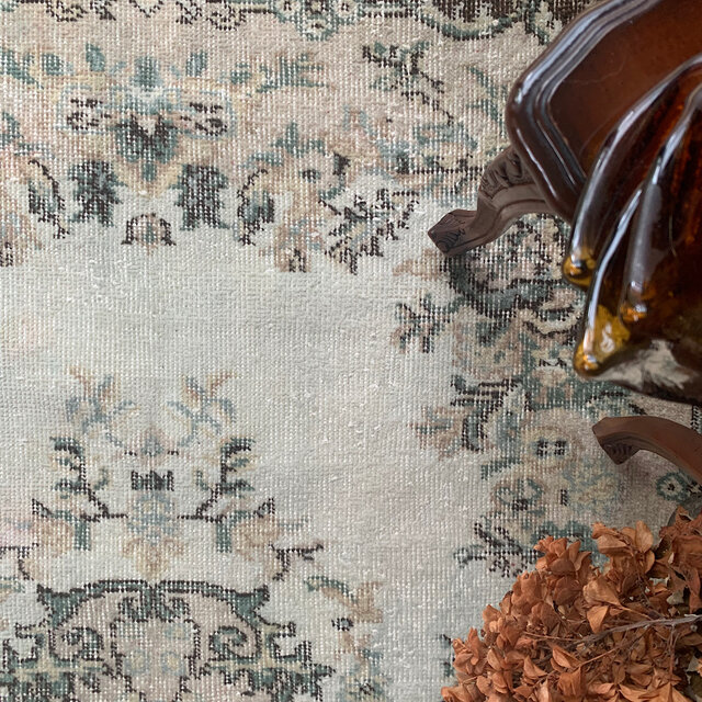 トルコヴィンテージラグ 202×116 トルコラグ 石田ゆり子さん