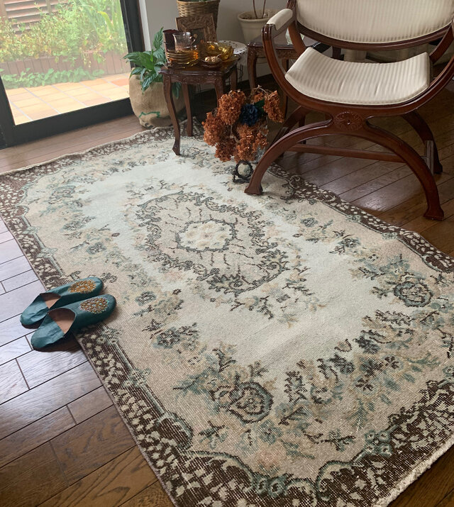 トルコヴィンテージラグ 202×116 トルコラグ 石田ゆり子さん