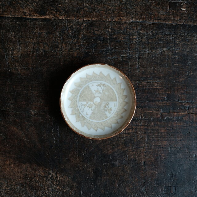 希少な色味◇中国美術なデザイン。時代印判小皿 骨董/antiques 馬 人