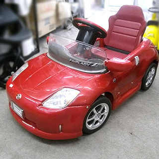 札幌 入手困難品!【日産 フェアレディZ Z33型 レッドシートバージョン