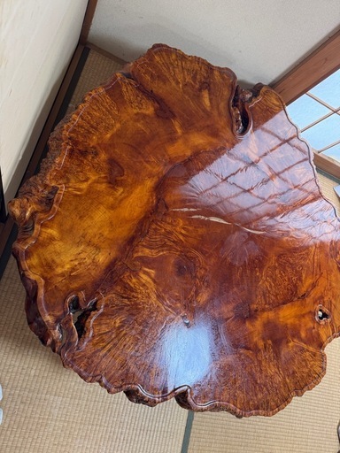 天然木座卓（光沢仕上げ）一枚板 (a) 四街道のテーブル《座卓、ロー