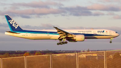 航空機・ヘリコプター ANA 777-300ER JA798A 航空機・ヘリコプター ANA