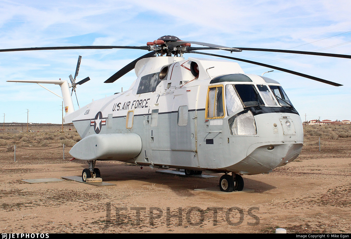 62-12581 | Sikorsky CH-3E Jolly Green Giant | United States - US