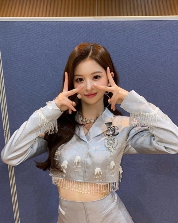 NMIXX ソリュン、人形のようなビジュアルが美しすぎると話題…「M