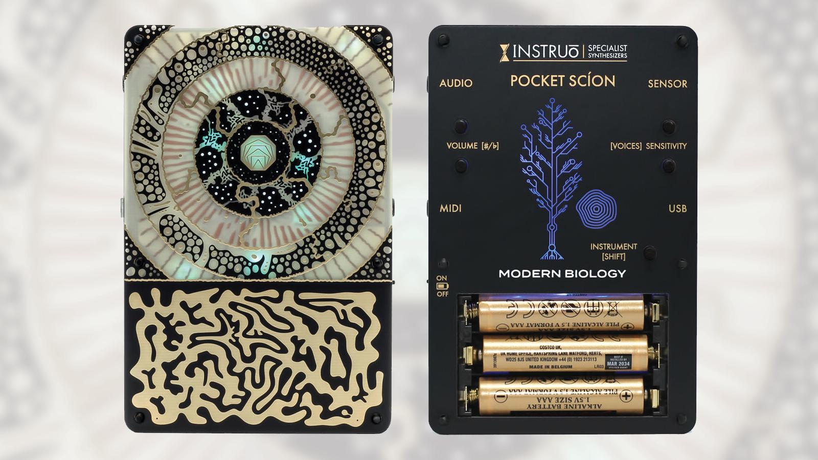 Just clip on to a leaf and play