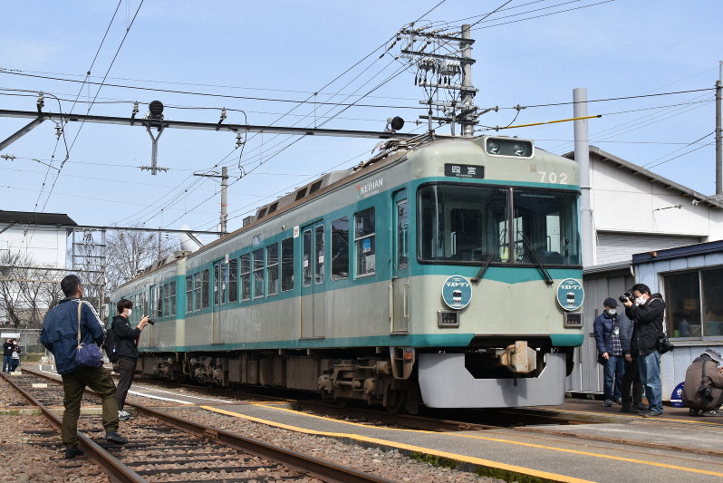 京阪電車石山坂本線、700形80型色塗装車両ラストランへ [写真特集3/10