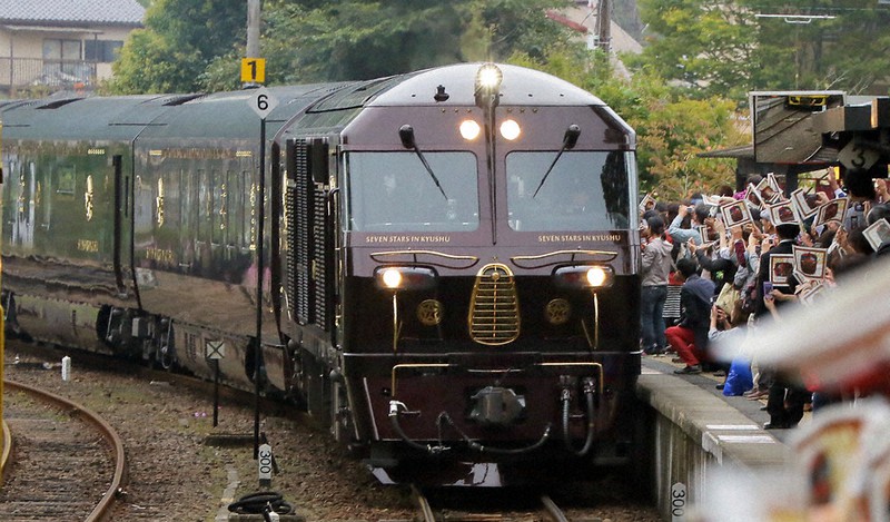 豪華列車、進化無限 改装「ななつ星」 おもてなし170万円 | 毎日新聞
