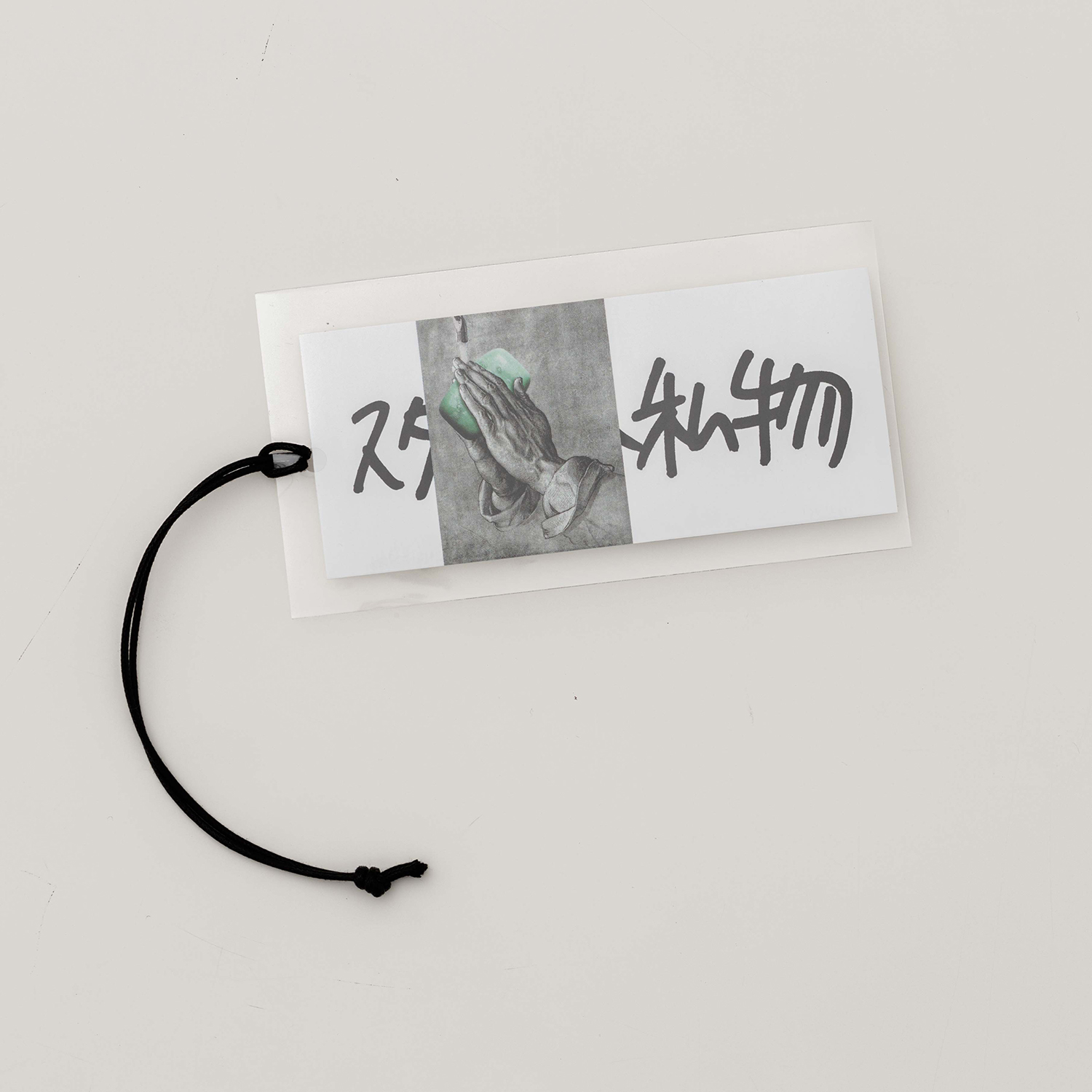 夜を乗りこなす。ENNOYとスタイリスト私物とsakanactionのTシャツが