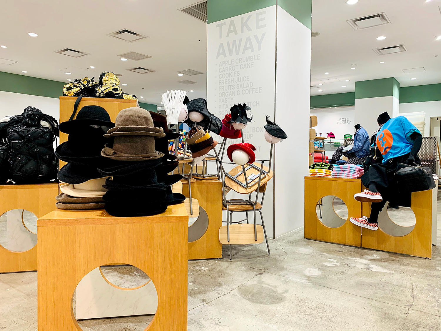 DOVER STREET MARKET GINZAの7Fに期間限定のゲリラショップがオープン