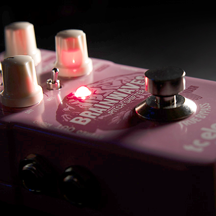 TC Electronic | Product | BRAINWAVES PITCH SHIFTER