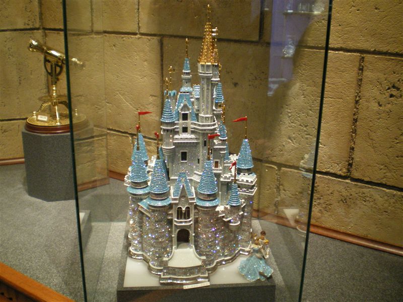 シンデレラ城の値段｜マンボーのブログ｜マンボーのページへようこそ